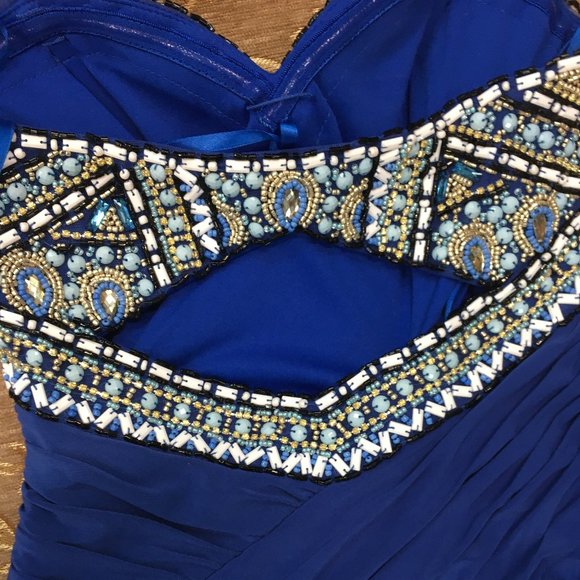 Back Cut-out, Blingy Sexy Cruise Dress Sweethear - Picture 14 of 14